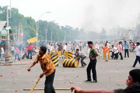 â€˜à¦¹à¦¤à§à¦¯à¦¾ à¦®à¦¾à¦®à¦²à¦¾ à¦ªà§à¦°à¦¤à§à¦¯à¦¾à¦¹à¦¾à¦°â€™ à¦†à¦“à§Ÿà¦¾à¦®à§€ à¦¬à¦¿à¦šà¦¾à¦°à¦¹à§€à¦¨à¦¤à¦¾à¦° à¦¸à¦‚à¦¸à§à¦•à§ƒà¦¤à¦¿à¦° à¦¦à§ƒà¦·à§à¦Ÿà¦¾à¦¨à§à¦¤