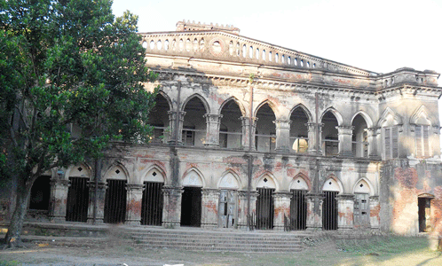 à¦¬à§€à¦°à¦•à§à§Žà¦¸à¦¾ à¦¹à¦¾à¦œà¦¾à¦° à¦¦à§à§Ÿà¦¾à¦°à§€ à¦œà¦®à¦¿à¦¦à¦¾à¦° à¦¬à¦¾à§œà¦¿ à¦à¦•à¦Ÿà¦¿ à¦ªà§à¦°à¦¾à¦šà§€à¦¨ à¦¨à¦¿à¦¦à¦°à§à¦¶à¦¨